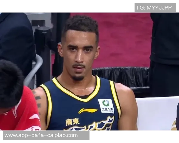 奎因菜鸟赛季创佳绩三双次数追平格里芬与文班成新星 奎因菜鸟赛季创佳绩三双次数追平格里芬与文班成新星