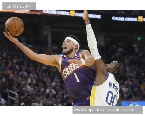 特纳状态回暖表现抢眼13投8中三分命中率高达625砍下23分6篮板4抢断1盖帽